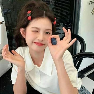 圣女小德兰海报